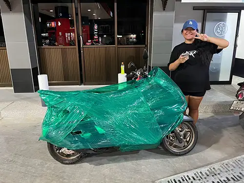 รถส่งมอเตอร์ไซค์